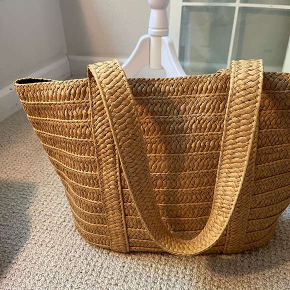 Draper James Tan Woven Tote Bag - Picture 10 of 11